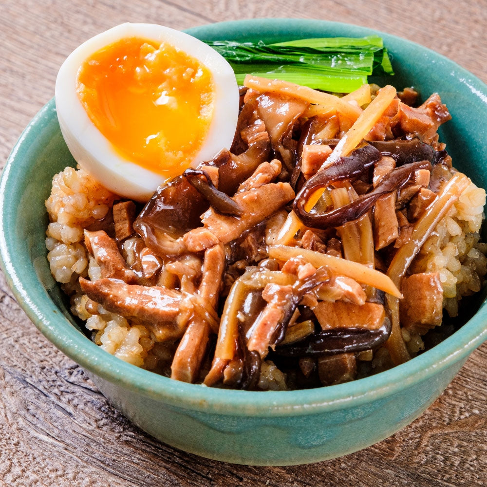 五香粉香るルーロー飯