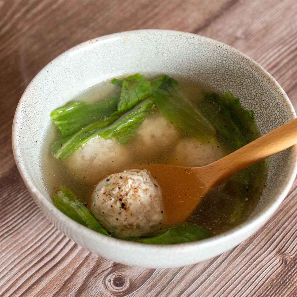 生姜鶏だんごとレタスのスープ