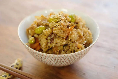 【簡単】寝かせ玄米の絶品混ぜご飯レシピ11選！美味しく続けるアレンジ術